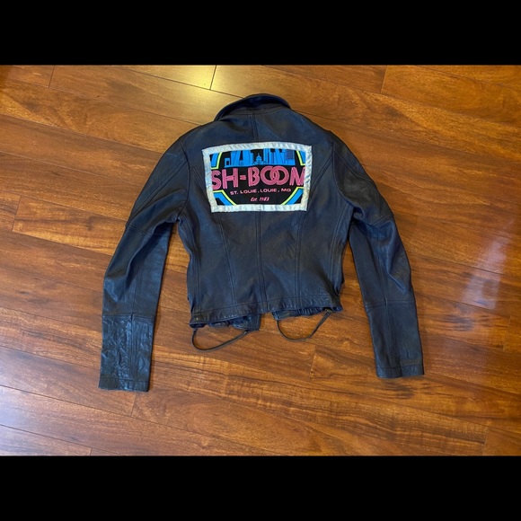 Custom black leather jacket from Etsy! Size small, can easily fit xs - Picture 4 of 5